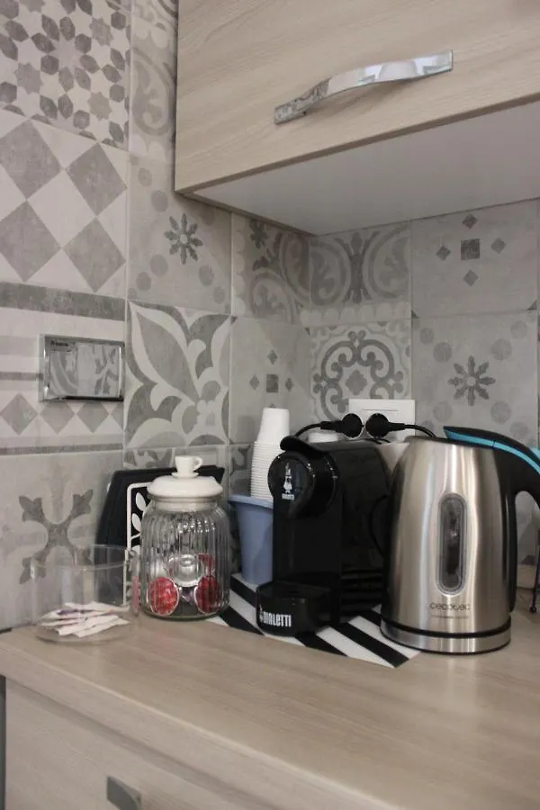 Appartement •To Rome With Love•