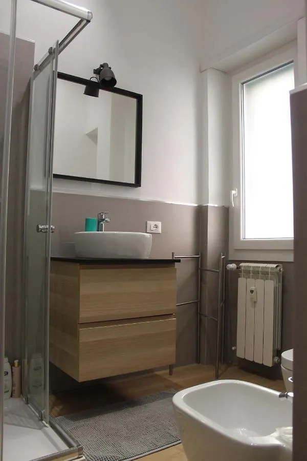 Appartement •To Rome With Love•